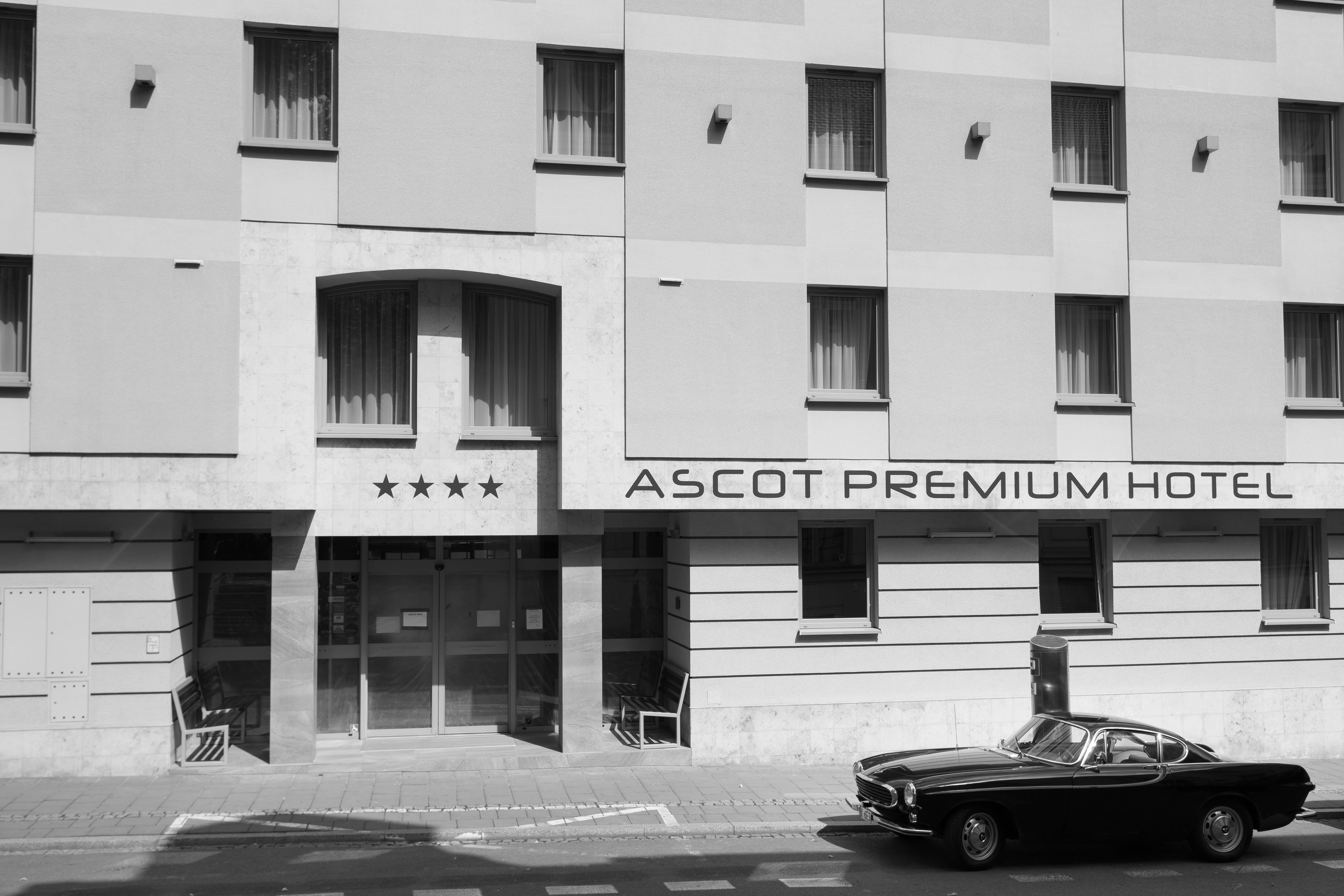 Ascot Premium Hotel คราคูฟ ภายนอก รูปภาพ
